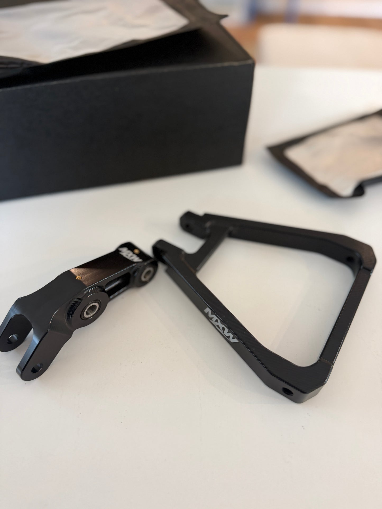 LBX TRIANGLE+LINKAGE