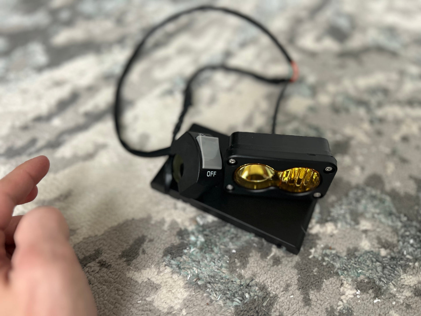 Battery powerd baja light