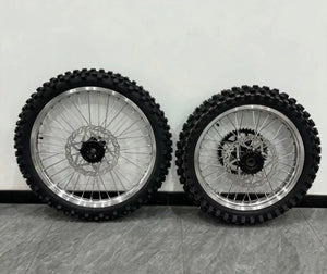 14/17 strike shadow wheelset with dirt tires