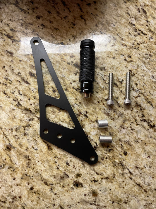 Ultra bee footlock with bracket